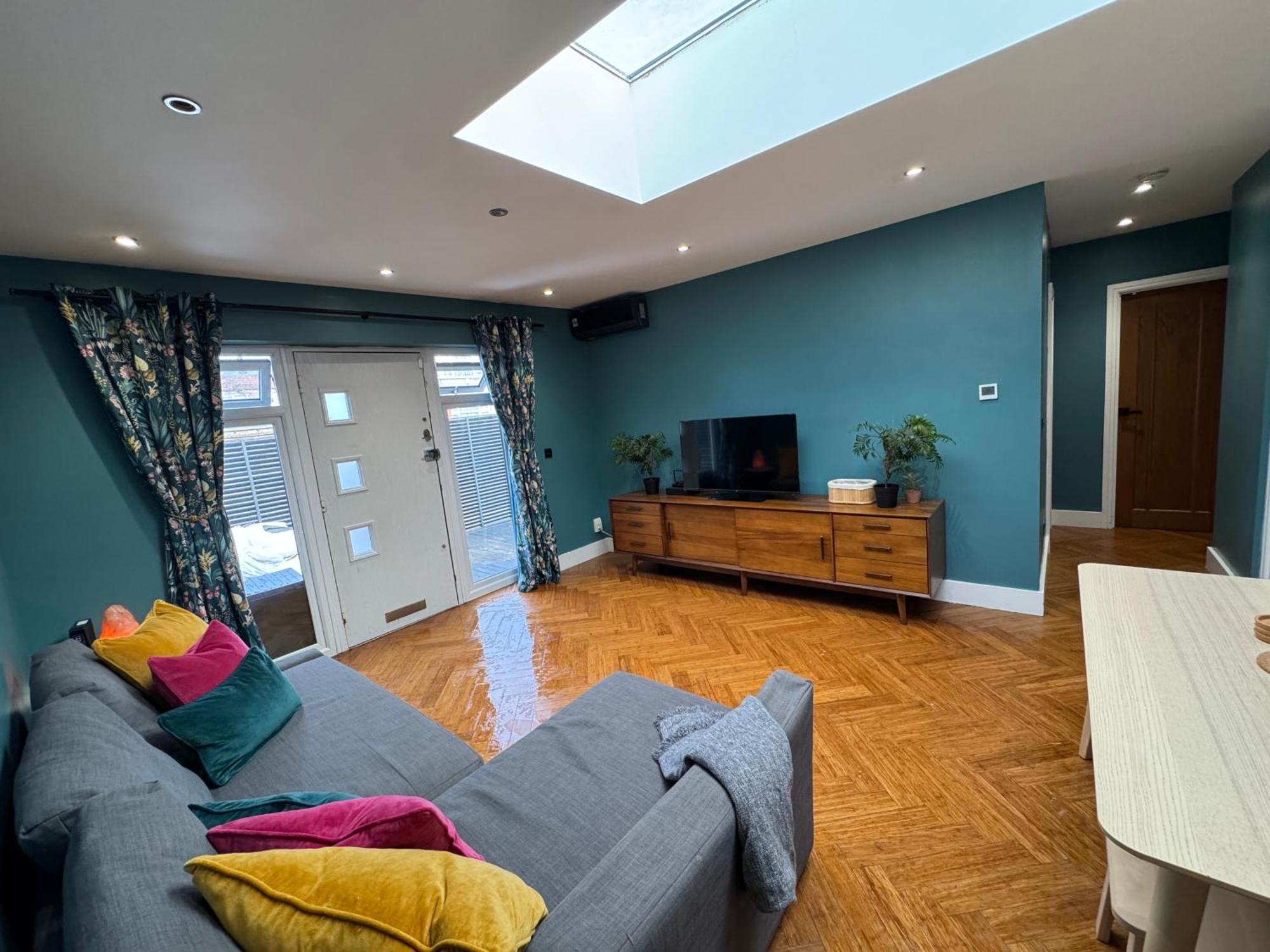 Streatham House - 2 Bedroom - Sleeps 6 - Free Wifi Streatham Vale ภายนอก รูปภาพ